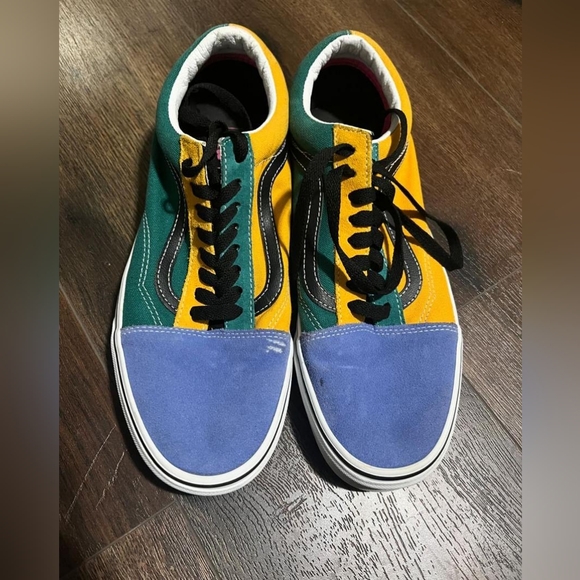 Vans shoes - Picture 2 of 3